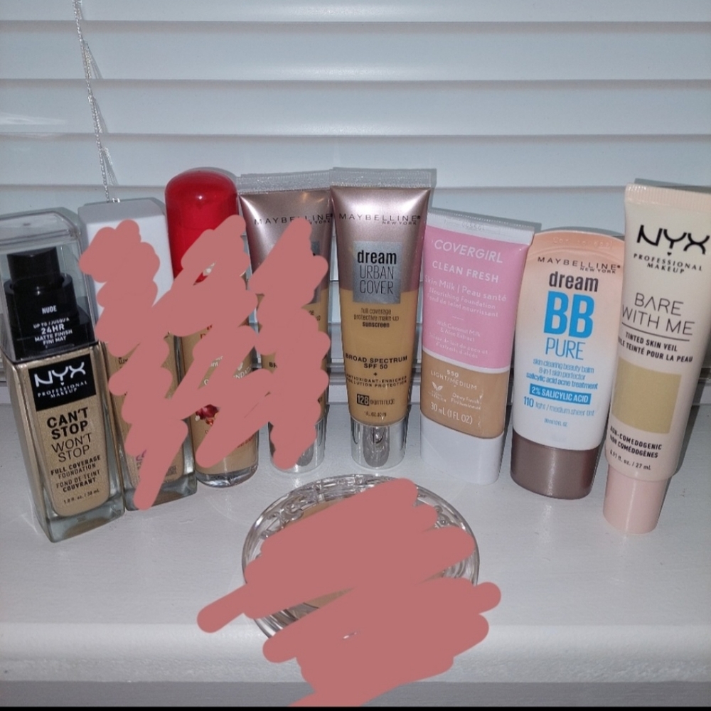 Light-Medium Foundation Bundle